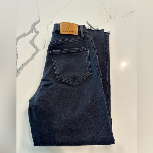 Bundle- Denim Forum, Lululemon top and lululemon jacket - Picture 1 of 11